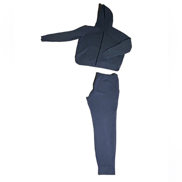 RALPH LAUREN POLO SWEAT SUIT - Picture 2 of 3